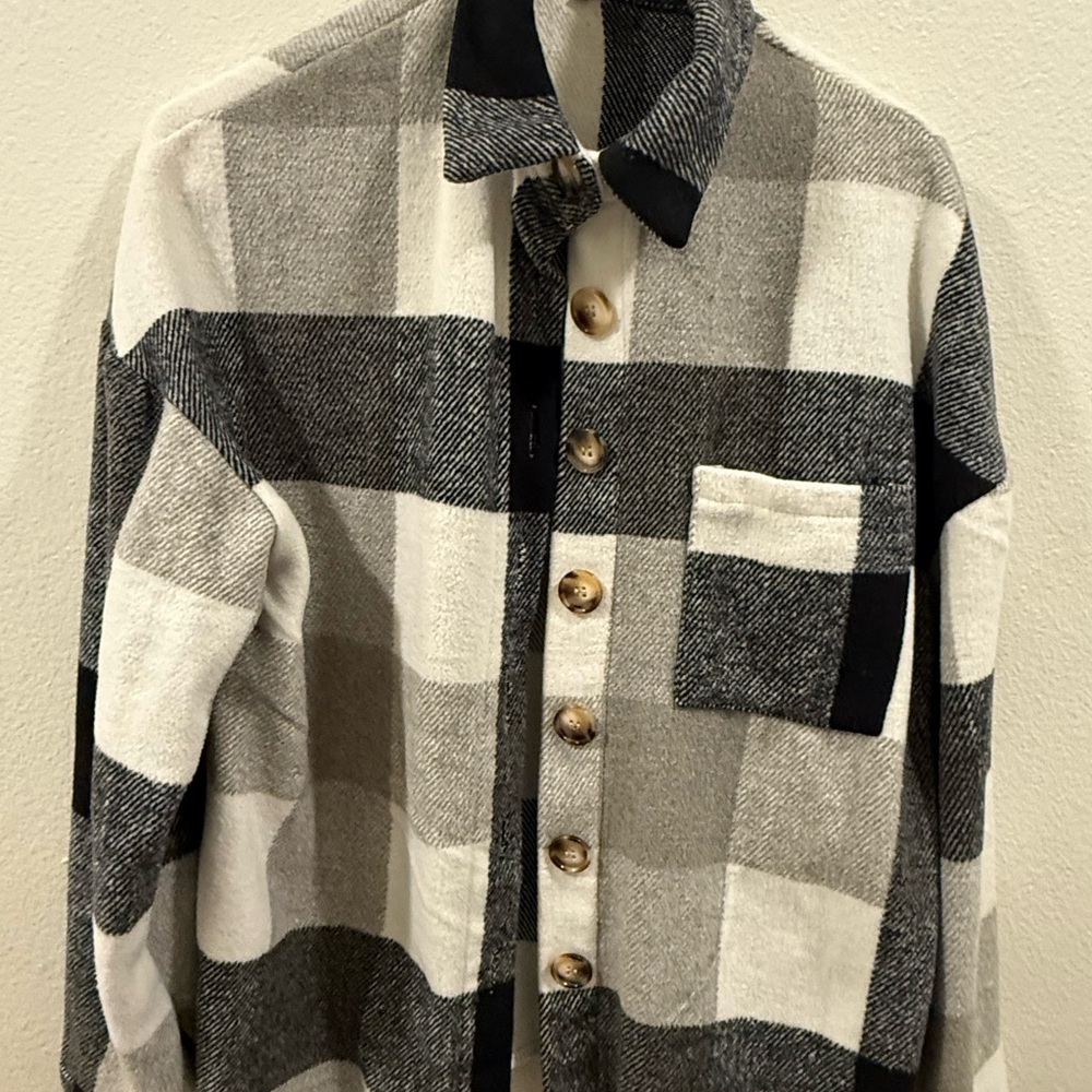 Chic Plaid Button-Up Shacket - Picture 2 of 2